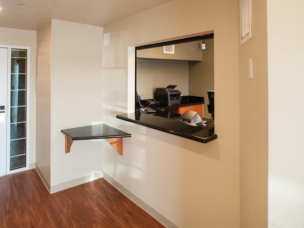 Hotel Woodspring North 2*