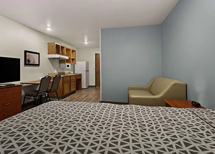 Woodspring Suites Macon North