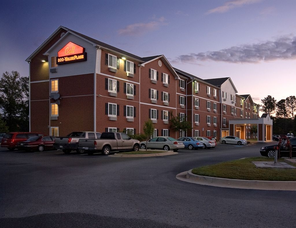 Woodspring North 2* Macon